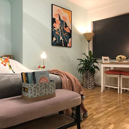 בורנמות' Modern Boutique Studio Apartment מראה חיצוני תמונה